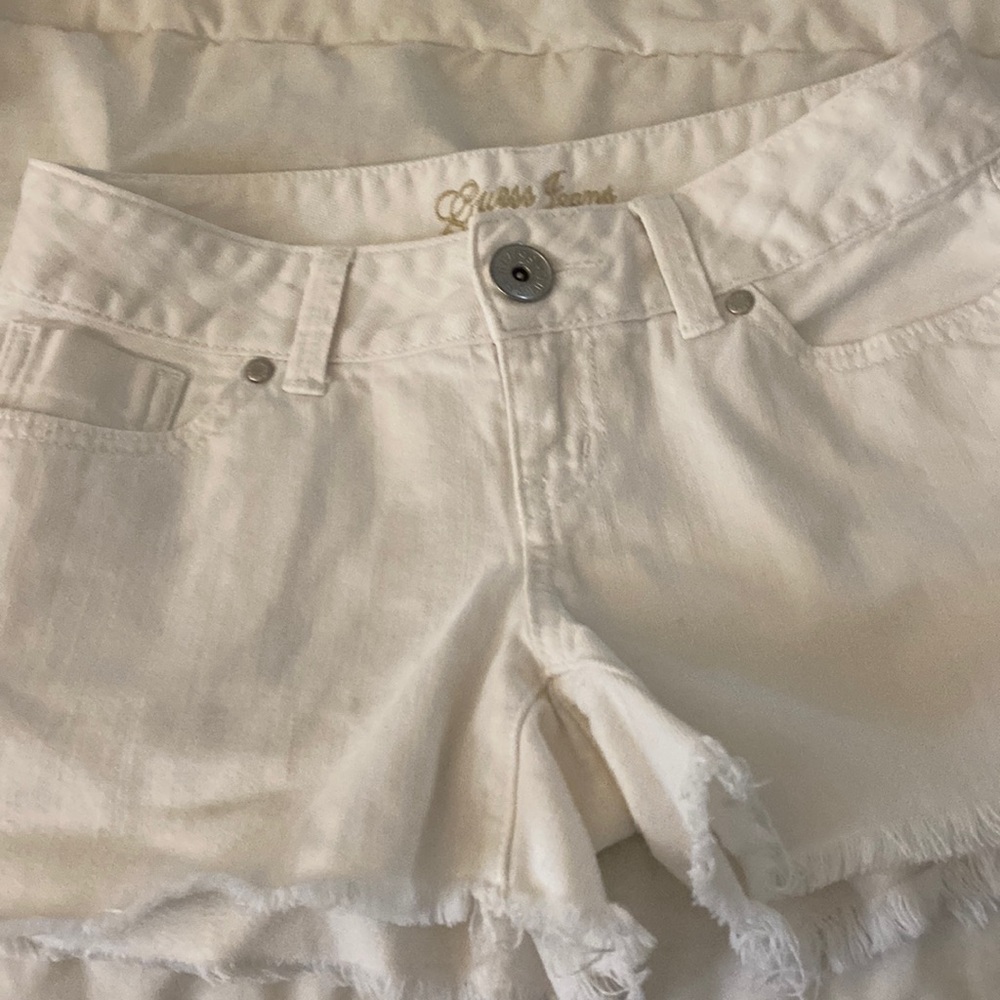 Shorts size 26 Guess